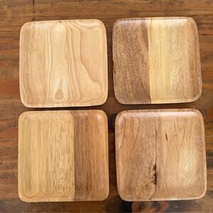 Set of 4 Wooden App Plates 5.5"x5.5"